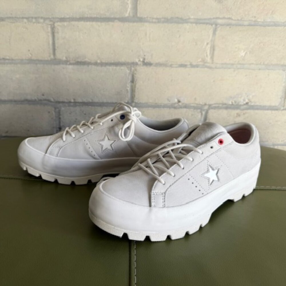 Converse One Star Lugged Ox 10.5 W / 8.5 M white  -- new in box